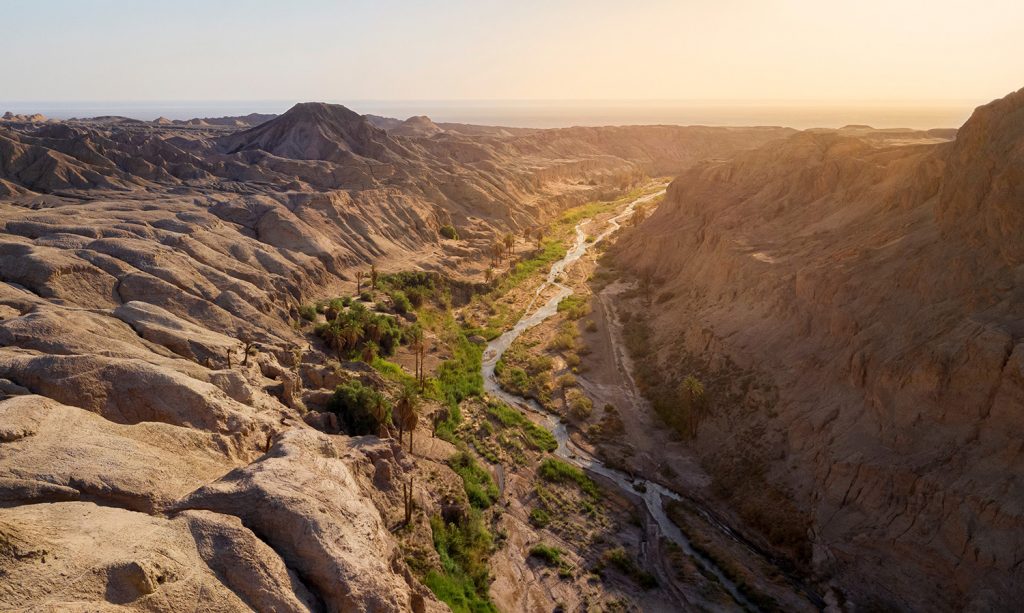 A river in the heart of the desert