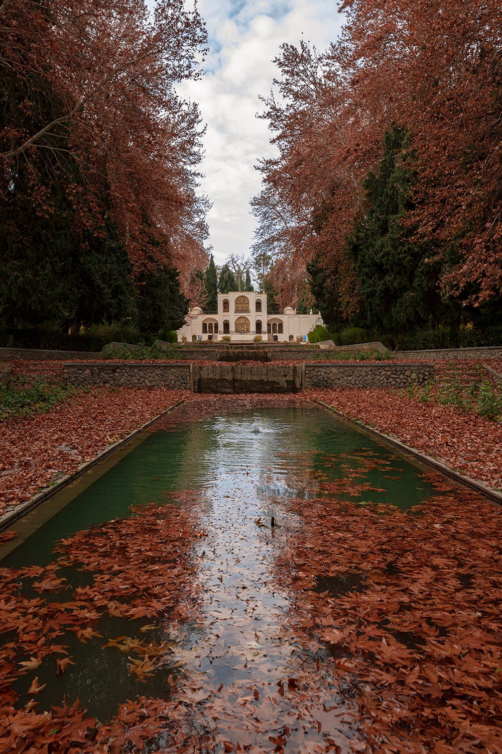 Shahzadeh garden